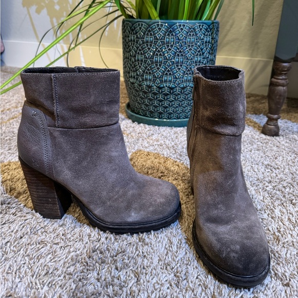 Gray Suede Sam Edelman Bootie - Picture 5 of 6